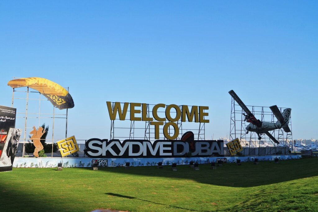skydive Dubai
